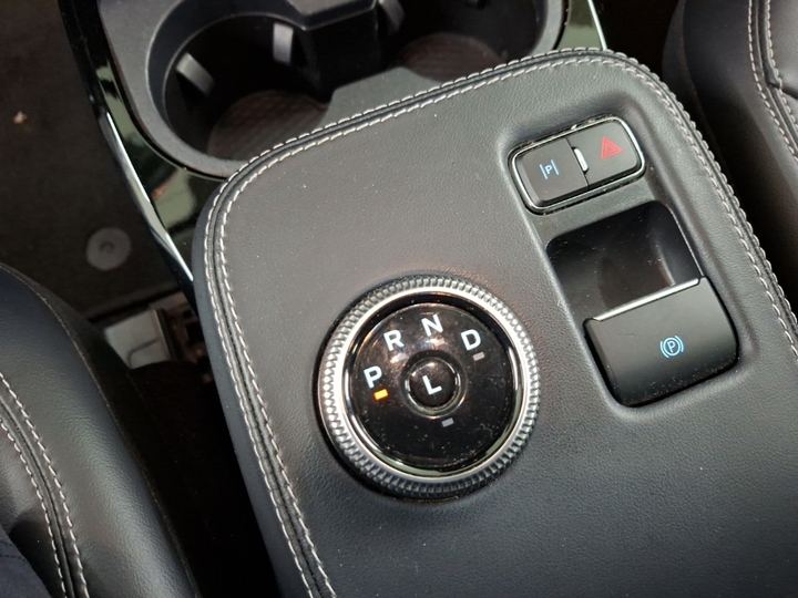 Foto 12 van Ford Mustang