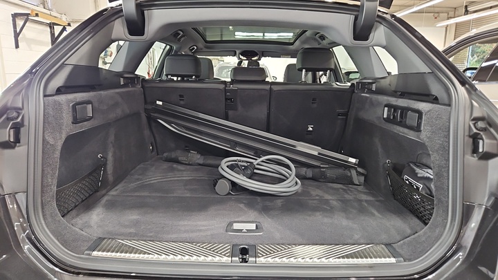 Foto 7 van BMW i5