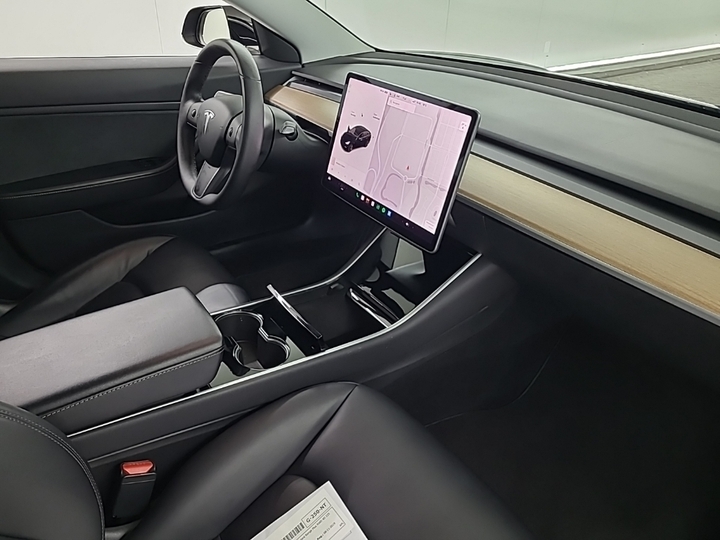 Foto 7 van Tesla Model 3