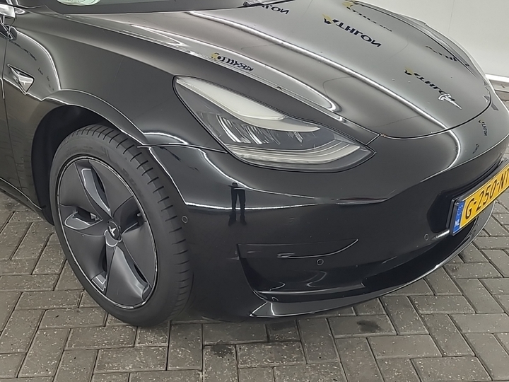 Foto 22 van Tesla Model 3
