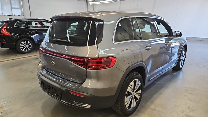 Foto 4 van Mercedes EQB
