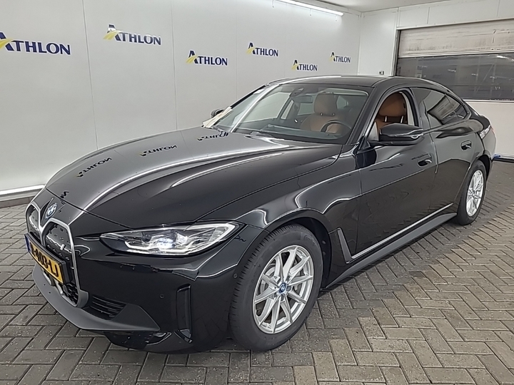 Foto 2 van BMW i4