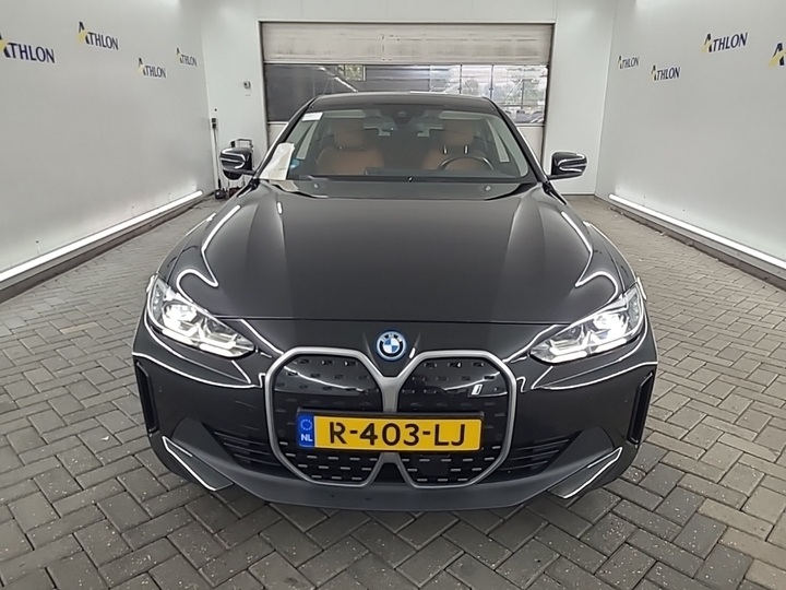 Foto 15 van BMW i4