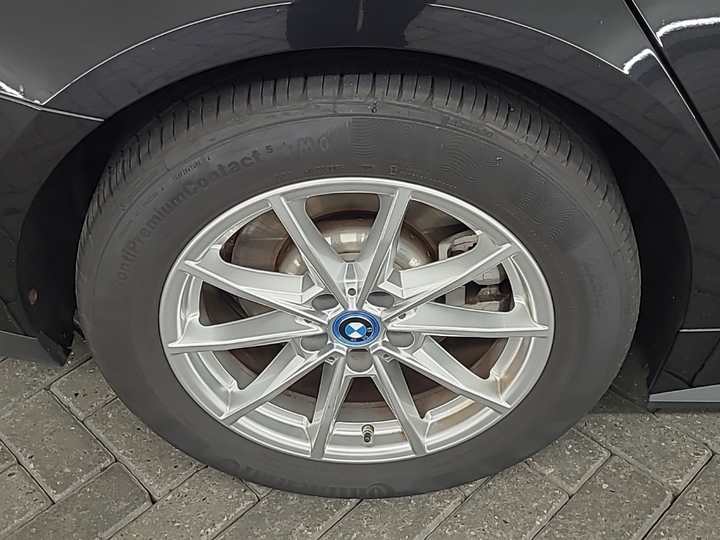 Foto 20 van BMW i4