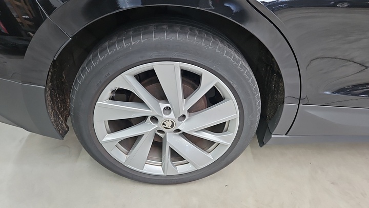 Foto 11 van Skoda Enyaq