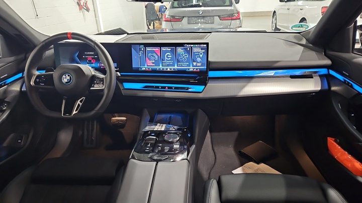 Foto 6 van BMW i5