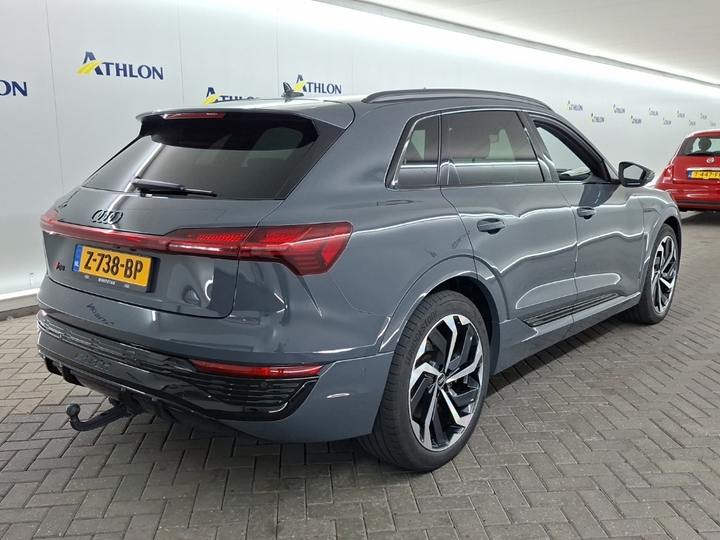 Foto 4 van Audi Q8