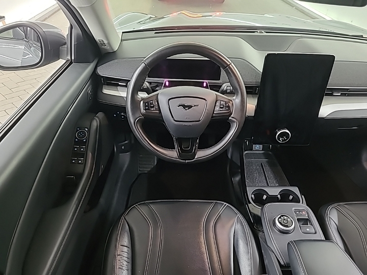 Foto 9 van Ford Mustang