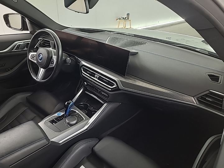 Foto 7 van BMW i4