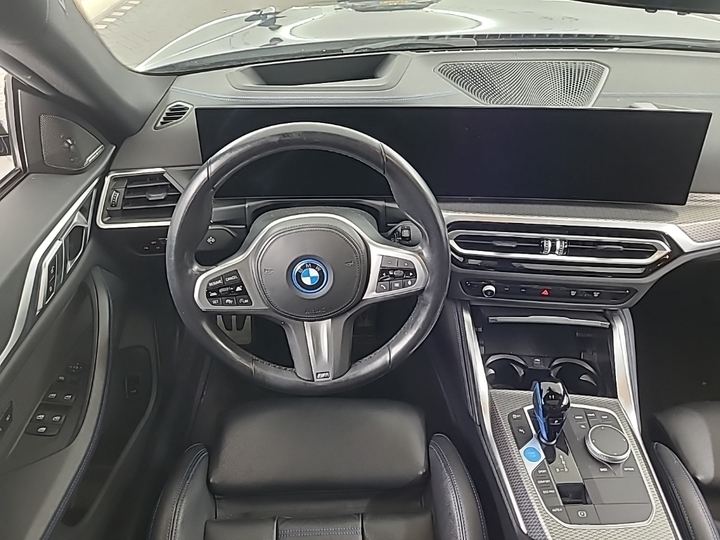 Foto 9 van BMW i4