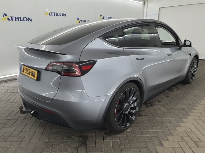 Photo 4 of Tesla Model Y