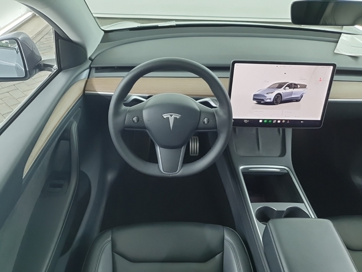 Photo 9 of Tesla Model Y