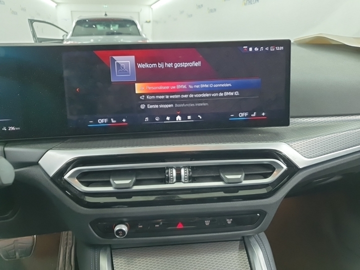 Photo 10 of BMW i4