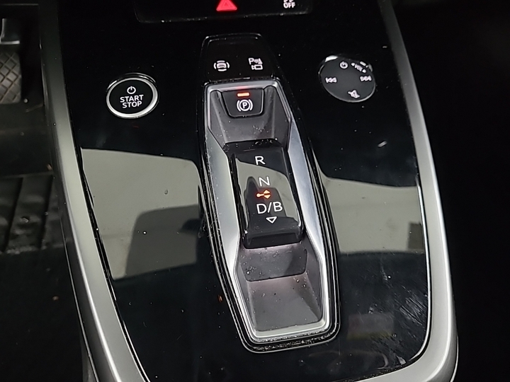 Foto 13 van Audi Q4 e-tron