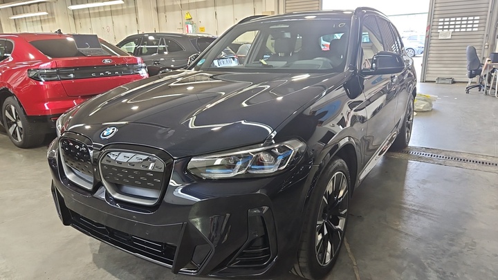 Foto 2 van BMW ix3