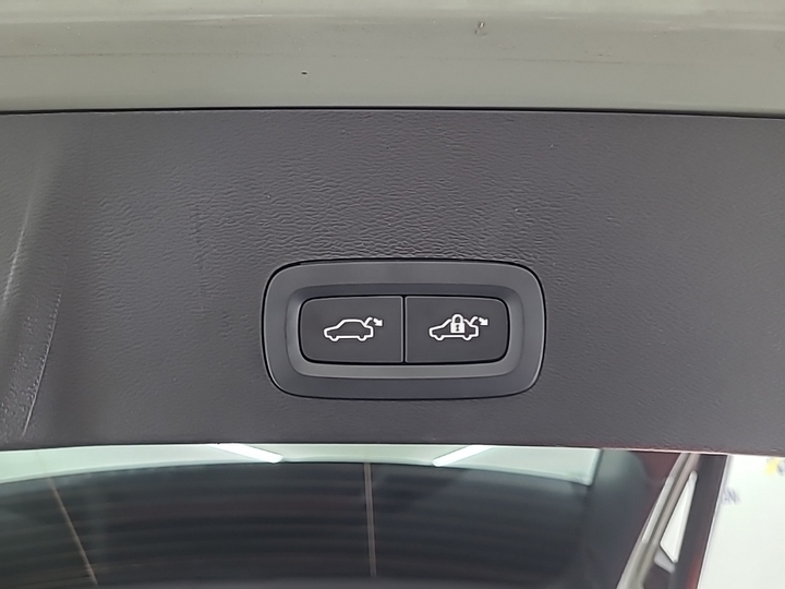 Foto 16 van Volvo XC40 Recharge