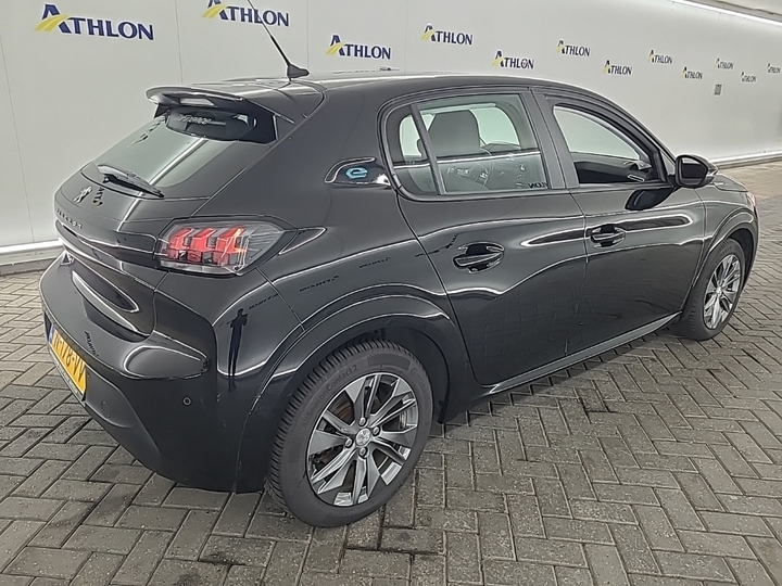 Foto 4 van Peugeot E-208