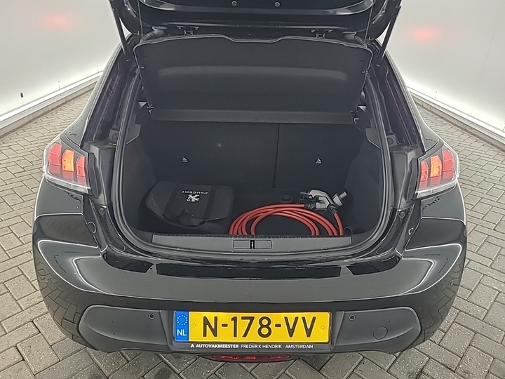 Foto 6 van Peugeot E-208