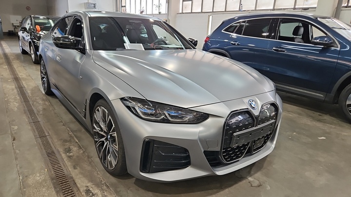 Foto 3 van BMW i4