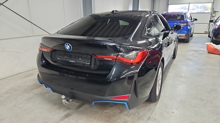 Foto 5 van BMW i4