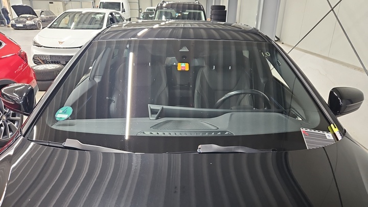 Foto 17 van BMW i4