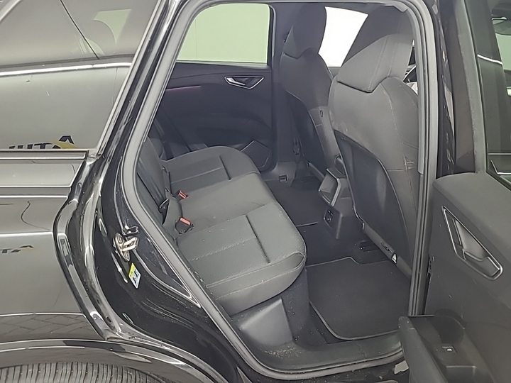 Foto 7 van Audi Q4 e-tron