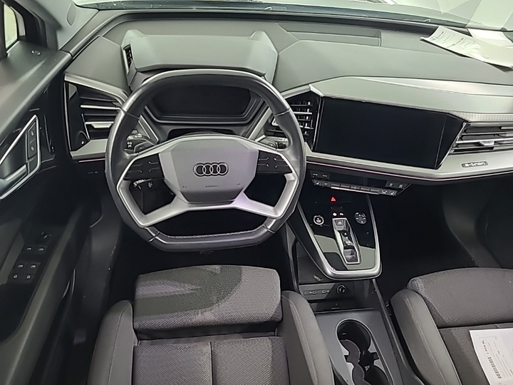 Foto 8 van Audi Q4 e-tron