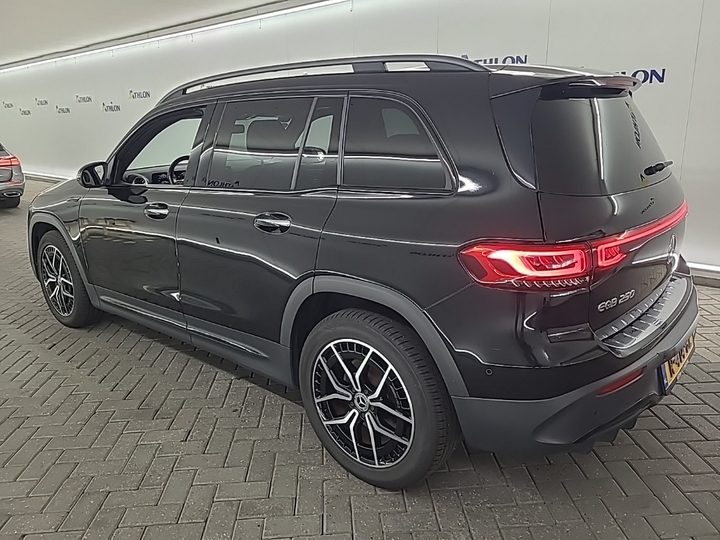 Foto 5 van Mercedes EQB