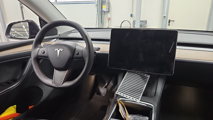 Foto 7 van Tesla Model Y