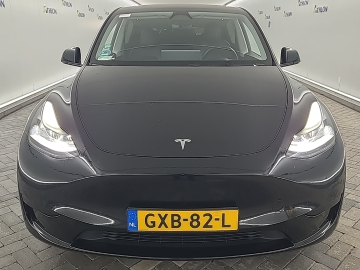 Foto 13 van Tesla Model Y