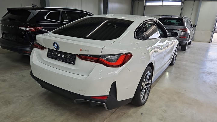Foto 5 van BMW i4