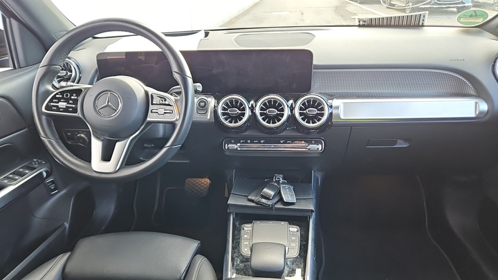 Foto 7 van Mercedes EQB