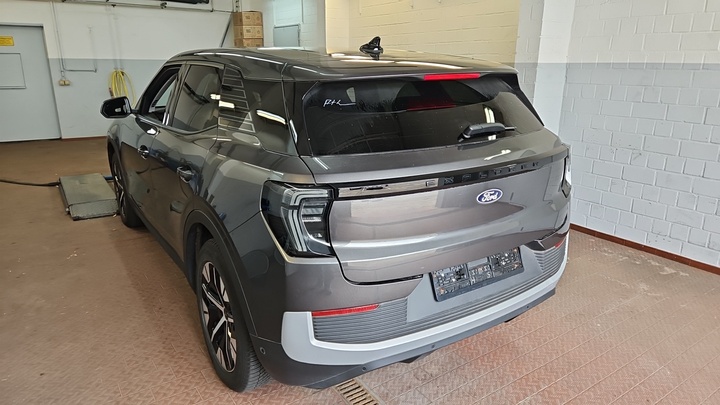 Foto 4 van Ford Explorer EV