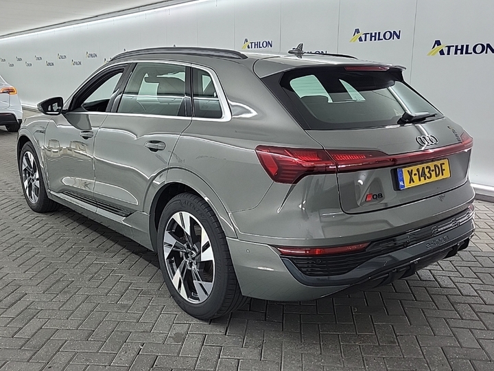 Foto 5 van Audi Q8