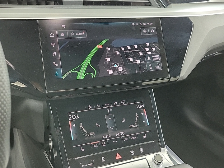 Foto 11 van Audi Q8