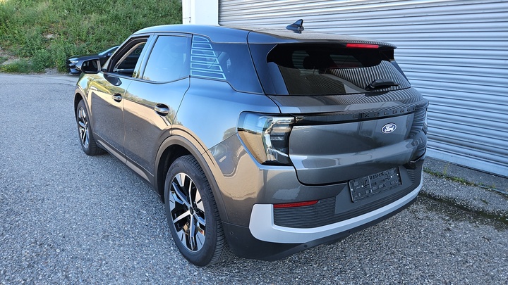 Foto 4 van Ford Explorer EV