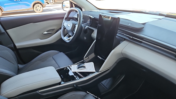 Foto 8 van Ford Explorer EV