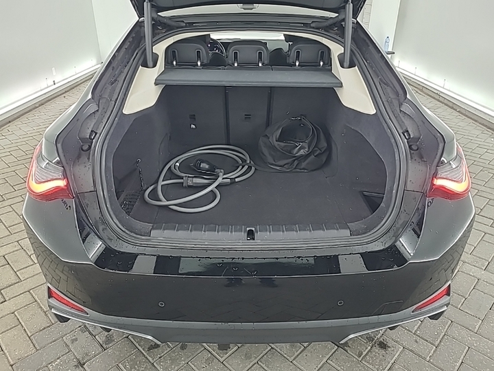 Foto 5 van BMW i4