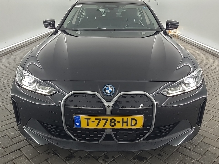 Foto 13 van BMW i4