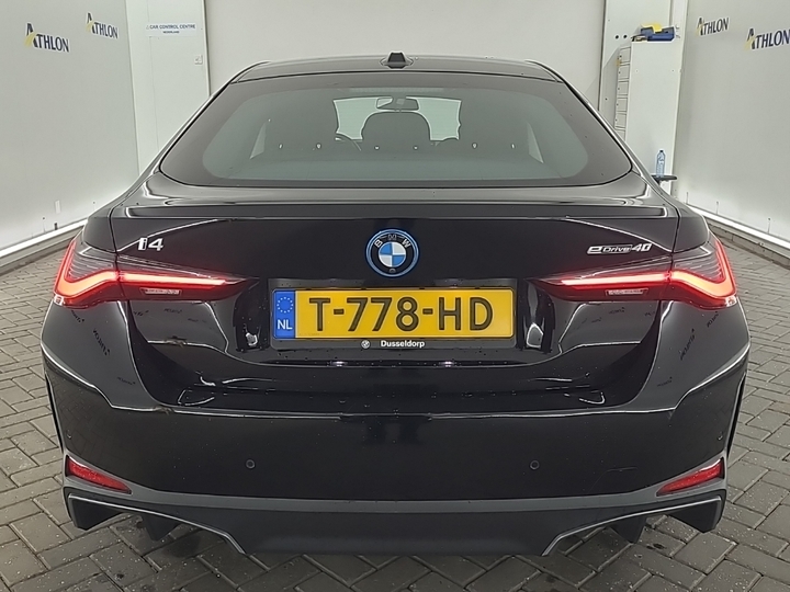 Foto 15 van BMW i4