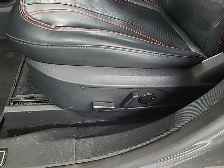 Foto 19 van Ford Mustang