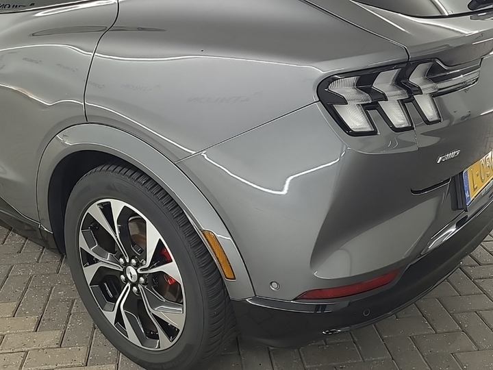 Foto 33 van Ford Mustang