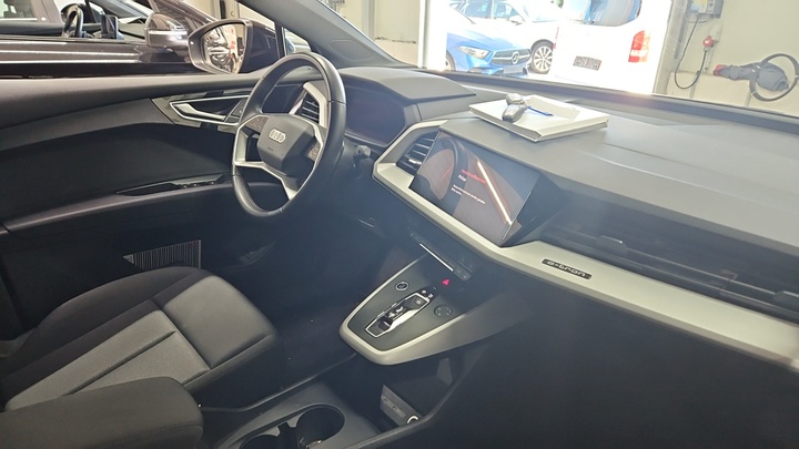 Foto 8 van Audi Q4 e-tron