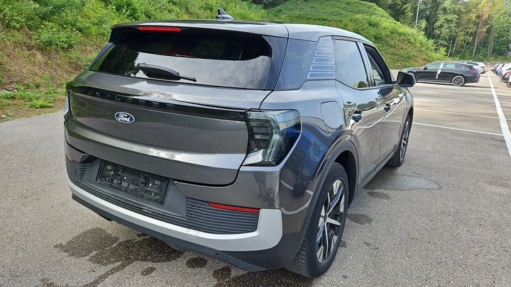 Foto 5 van Ford Explorer EV