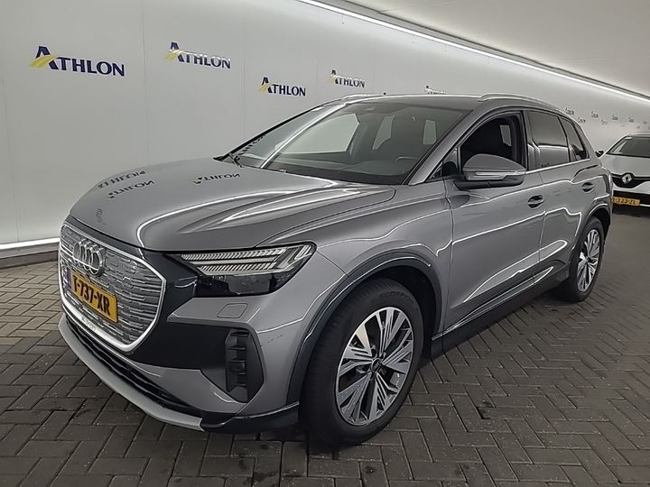 Photo 2 of Audi Q4 e-tron