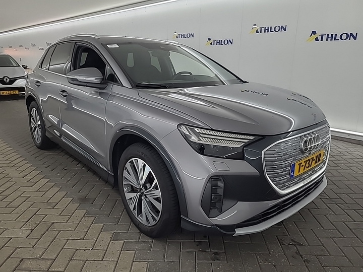 Photo 3 of Audi Q4 e-tron