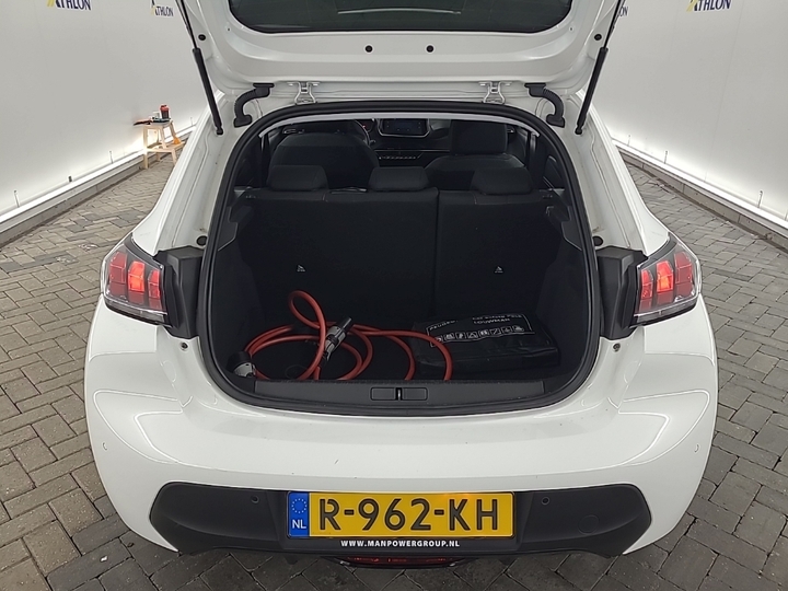 Foto 6 van Peugeot E-208