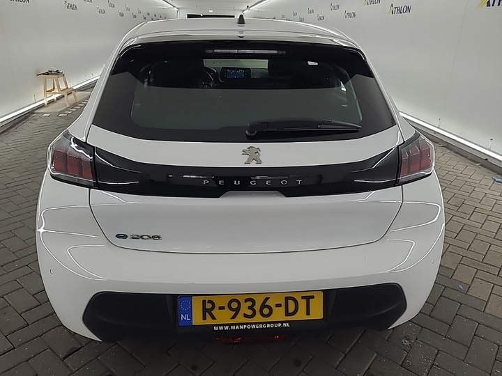 Foto 25 van Peugeot E-208