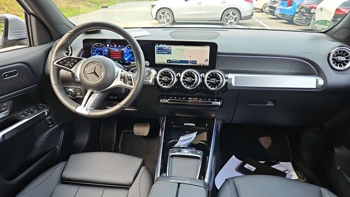 Foto 7 van Mercedes EQB