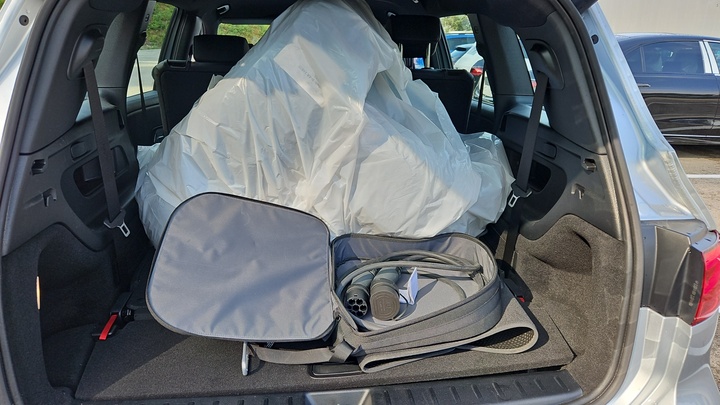 Foto 9 van Mercedes EQB
